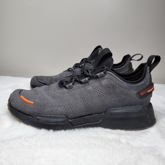 Adidas NMD_R1 V3 SHOES Dark Gray Black Men's Size 8.5 - Picture 6 of 12